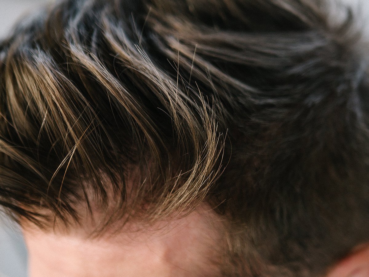 closeup of a man’s haircut